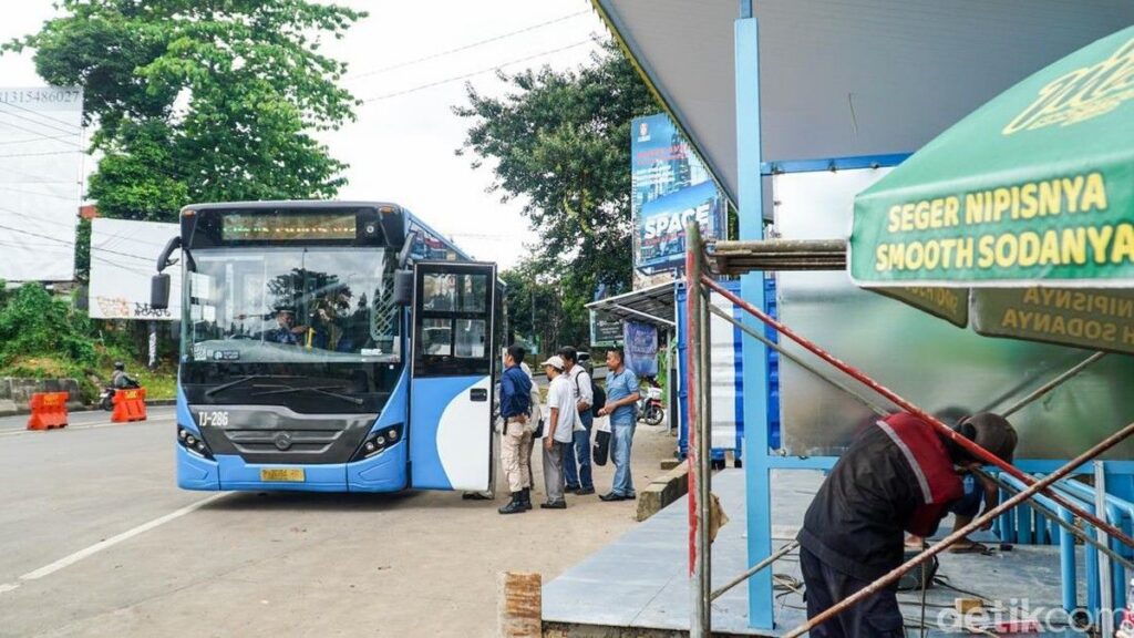 PT Transjakarta Kaji Komprehensif Rencana Penyesuaian Tarif Bus Transjabodetabek