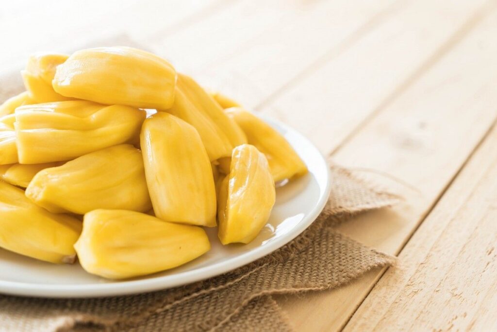 Kenali 5 Buah Kaya Magnesium untuk Menjaga Kesehatan Jantung