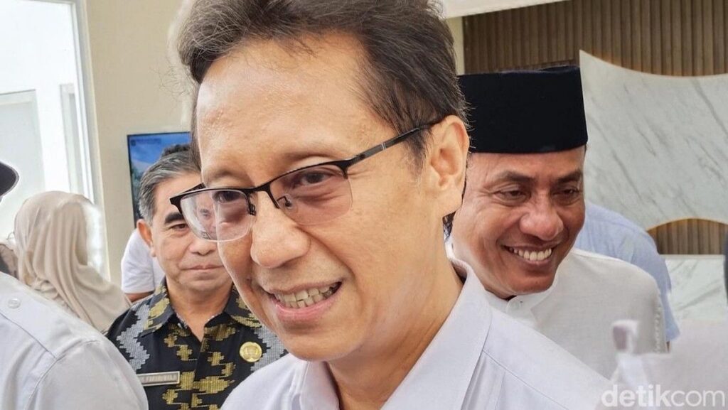 Menkes Soroti Harga Obat Hepatitis Enam Kali Lipat Lebih Mahal