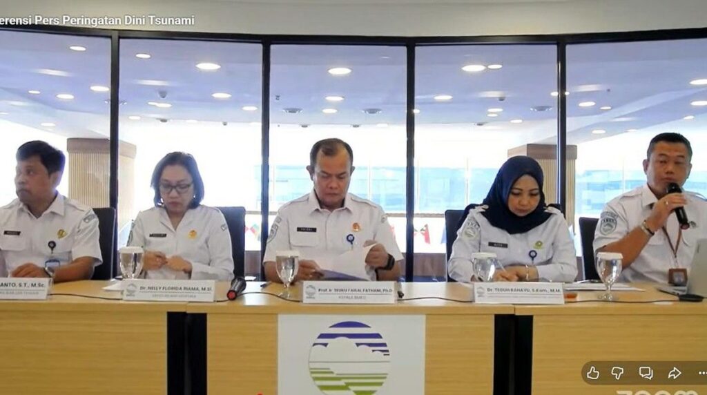 BMKG Catat Sembilan Daerah Terjang Tsunami Usai Gempa Filipina