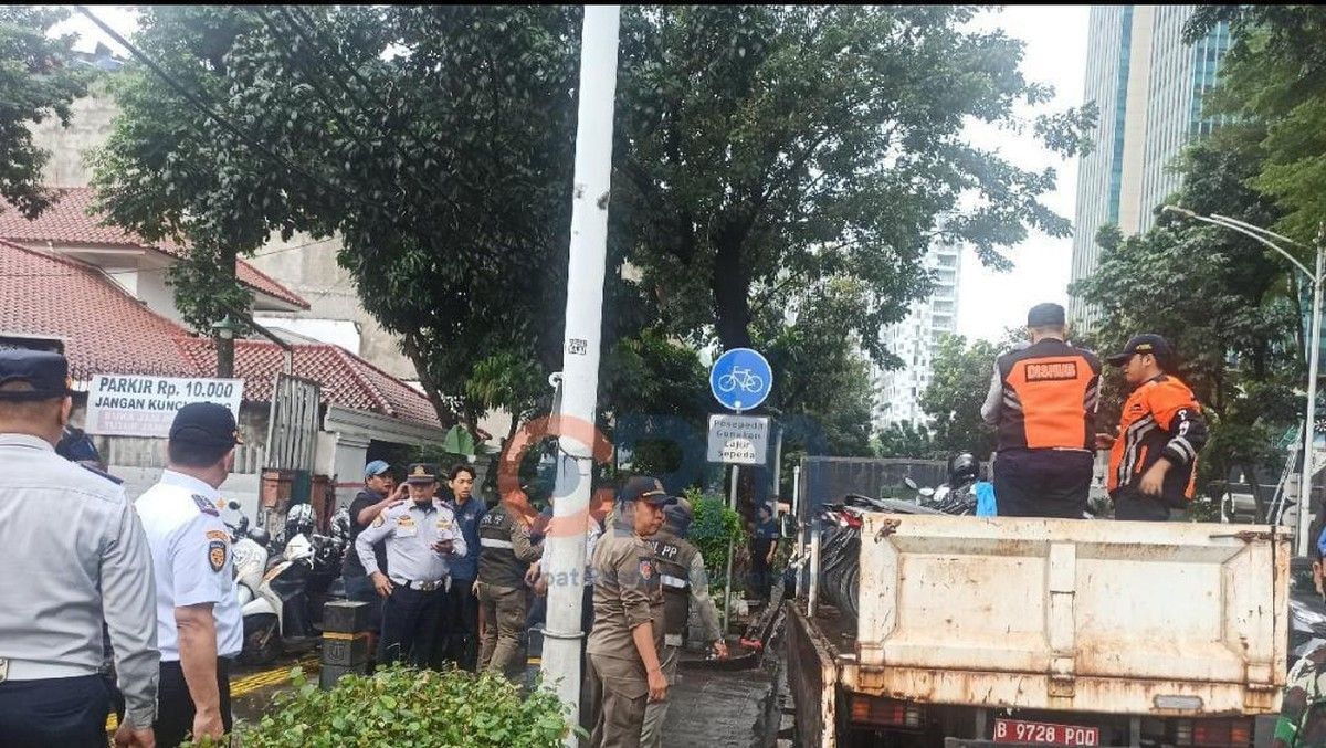Pramono Anung Tegaskan Penertiban Parkir Liar Jakarta Sasar Mobil Mewah