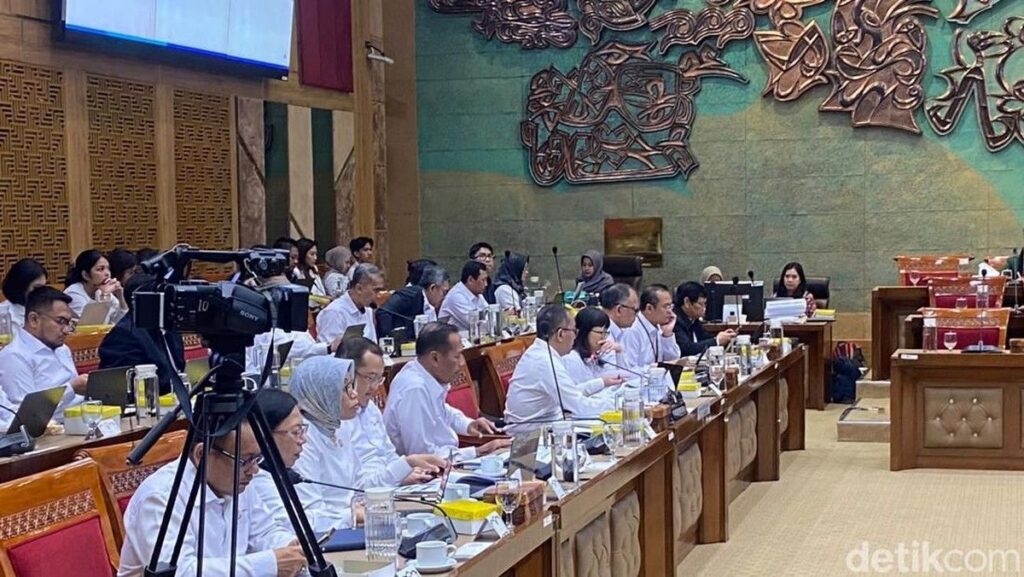 Mendikti Ungkap Empat Alumni UNY Diduga Palsukan Riset Internasional