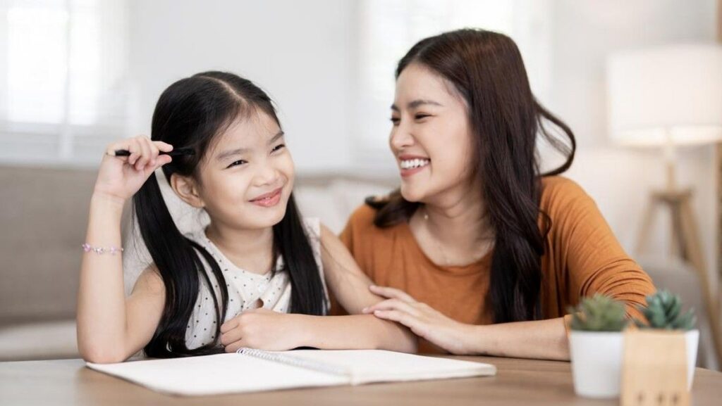 Katarina Esko Beberkan Tanda Anak Cerdas yang Sering Dikira Nakal