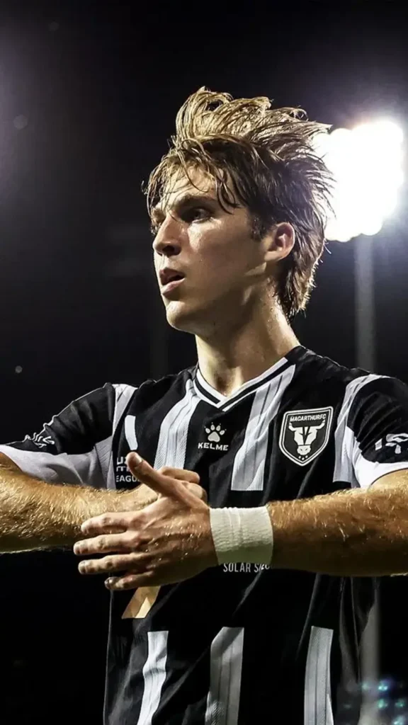 PSSI Proses Naturalisasi Mitchell Baker dan Luke Vickery