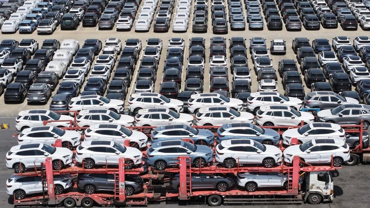 Pemerintah Pacu Pengembangan Mobil Listrik Nasional Guna Hadapi Dominasi China