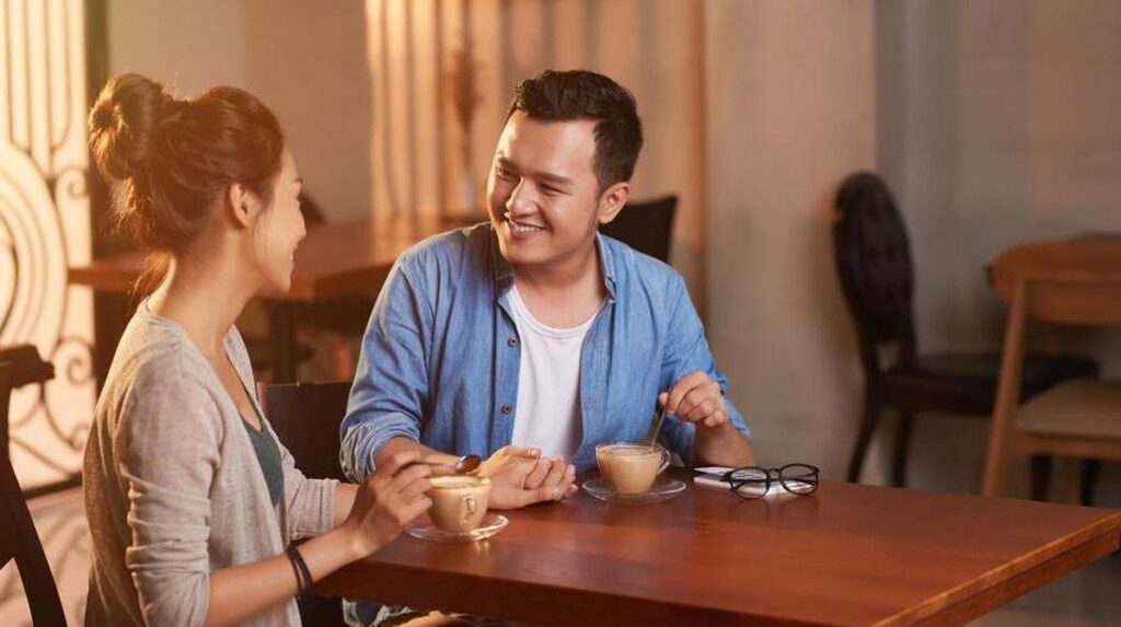 Kesan Pertama Ternyata Dipengaruhi Tiga Hal Tersembunyi Ini