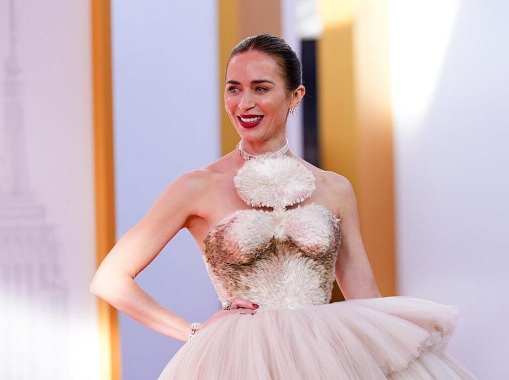 Emily Blunt Tolak Teknologi AI dalam Film Disclosure Day