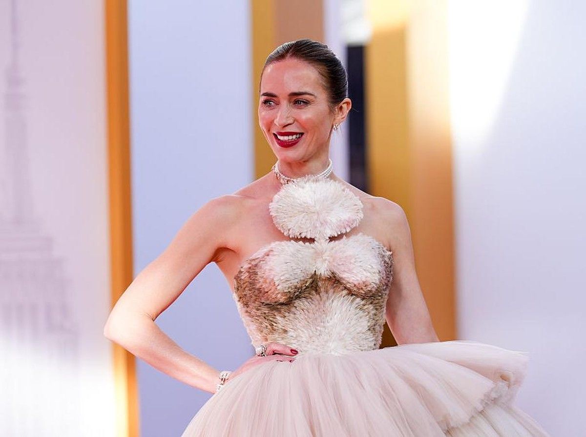 Emily Blunt Tolak Teknologi AI dalam Film Disclosure Day
