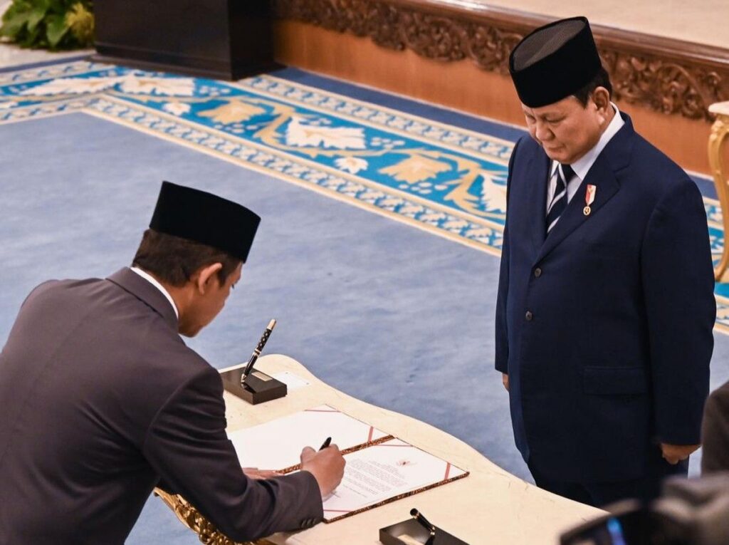 Prabowo Subianto Lantik Pimpinan Baru Badan Gizi Nasional di Istana