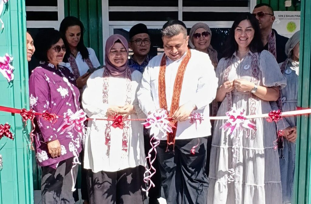 BPJPH Resmikan Dua Ruang Kelas Baru di KLU