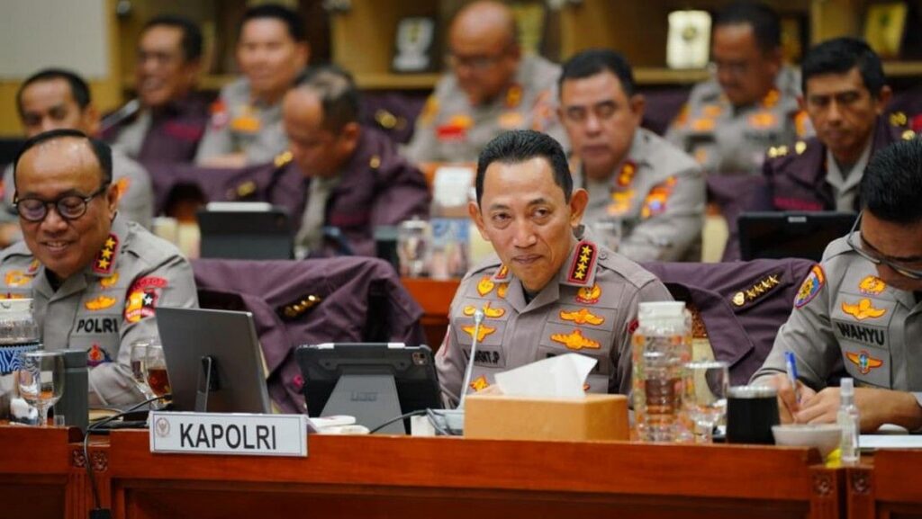 Kapolri Buka Ruang Sipil Isi Jabatan Utama Polri
