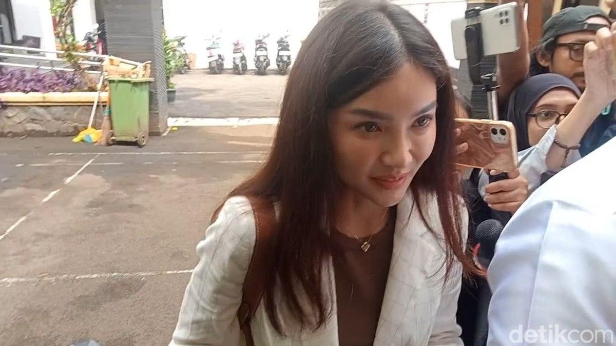 Sarwendah Bantah Batasi Ruben Onsu Temui Anak