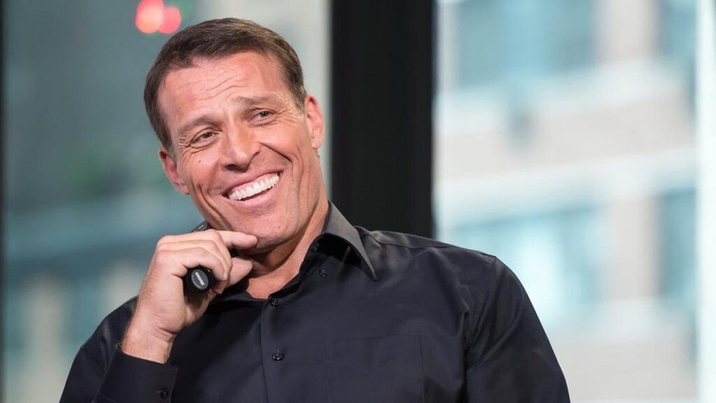 Prabowo Subianto Kenalkan Tony Robbins dalam Acara Gizi Nasional