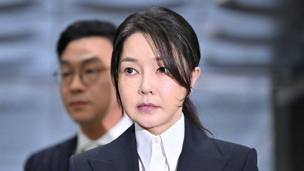 Pengadilan Korea Selatan Vonis Mantan Ibu Negara Tujuh Tahun Penjara