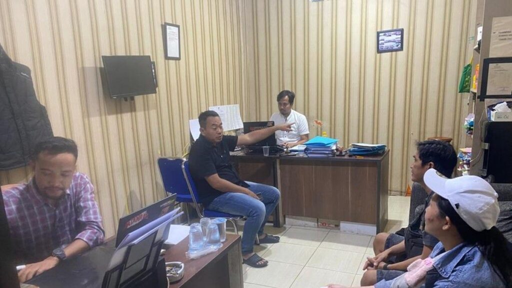 Polsek Pasar Kemis Periksa Tetangga Terkait Kasus Penyiraman Air di Tangerang