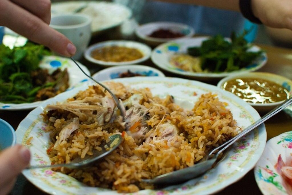 Zomato Klarifikasi Notifikasi Palsu Biryani Terkait Isu Persetujuan Seksual