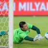 Emil Audero Kawal Kemenangan Indonesia Atas Oman Berkat Empat Penyelamatan