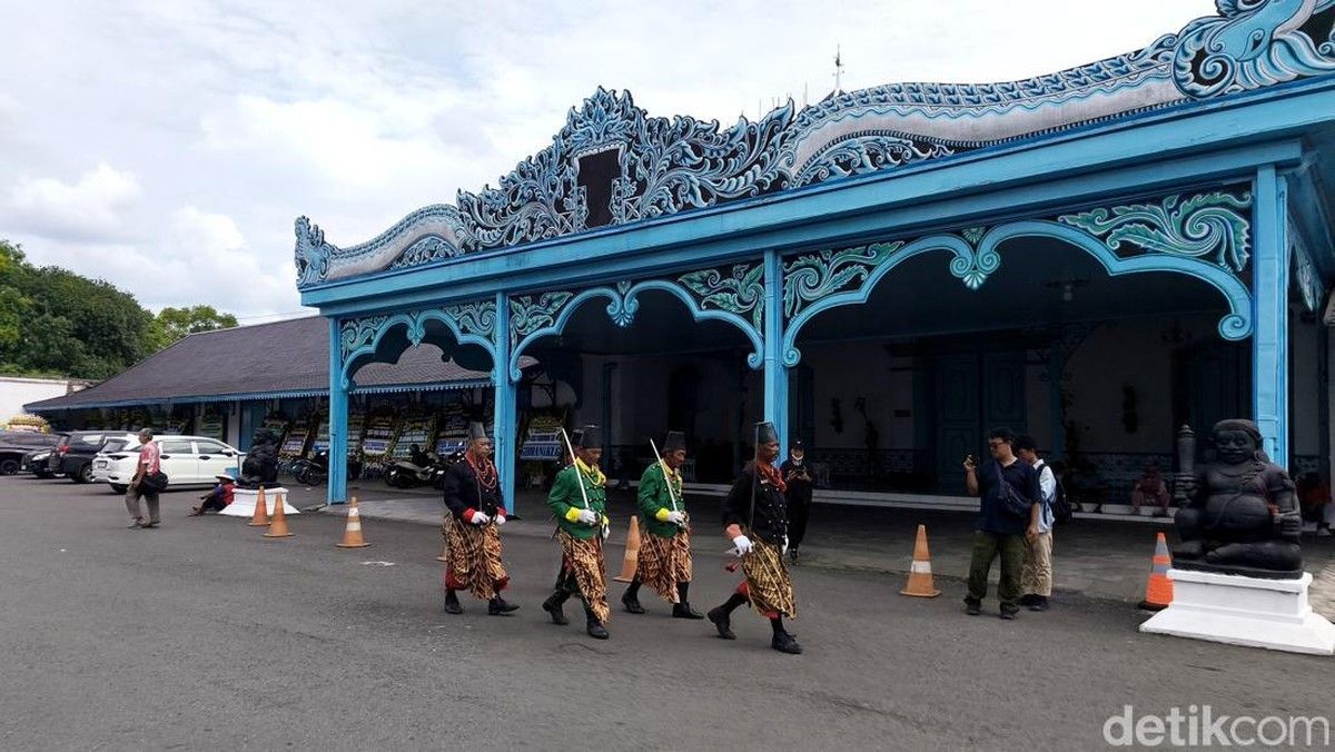 Kubu Purbaya Protes Pendaftaran Merek SISKS Paku Buwono XIV
