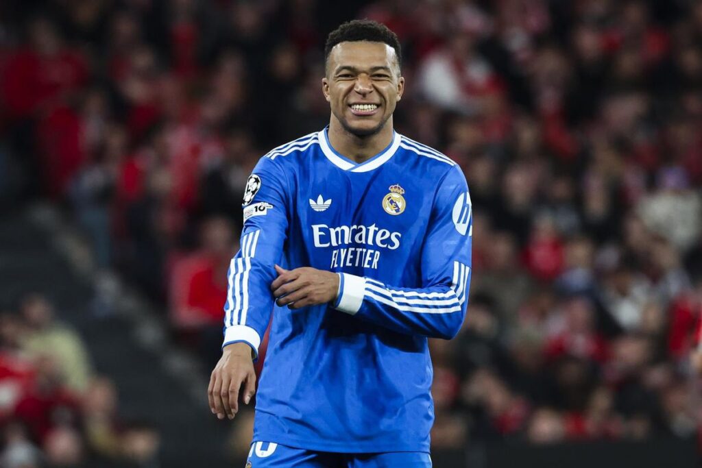 Real Madrid Rombak Skuad dan Pelatih demi Dukung Kylian Mbappe