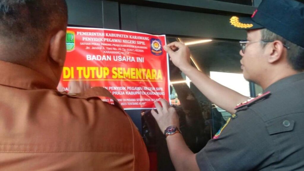 Satpol PP Karawang Segel Tempat Hiburan Malam Terkait Pesta Gay