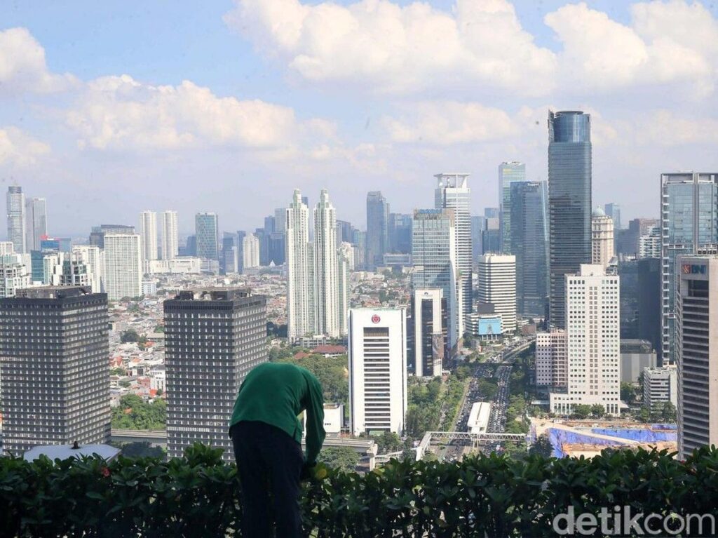 Bank Dunia Prediksi Pertumbuhan Ekonomi Indonesia Melambat Jadi 5 Persen