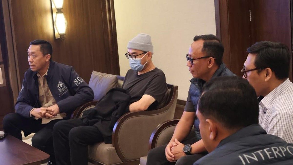 Polri Ekstradisi Tersangka Gagal Bayar Kresna Life Michael Steven
