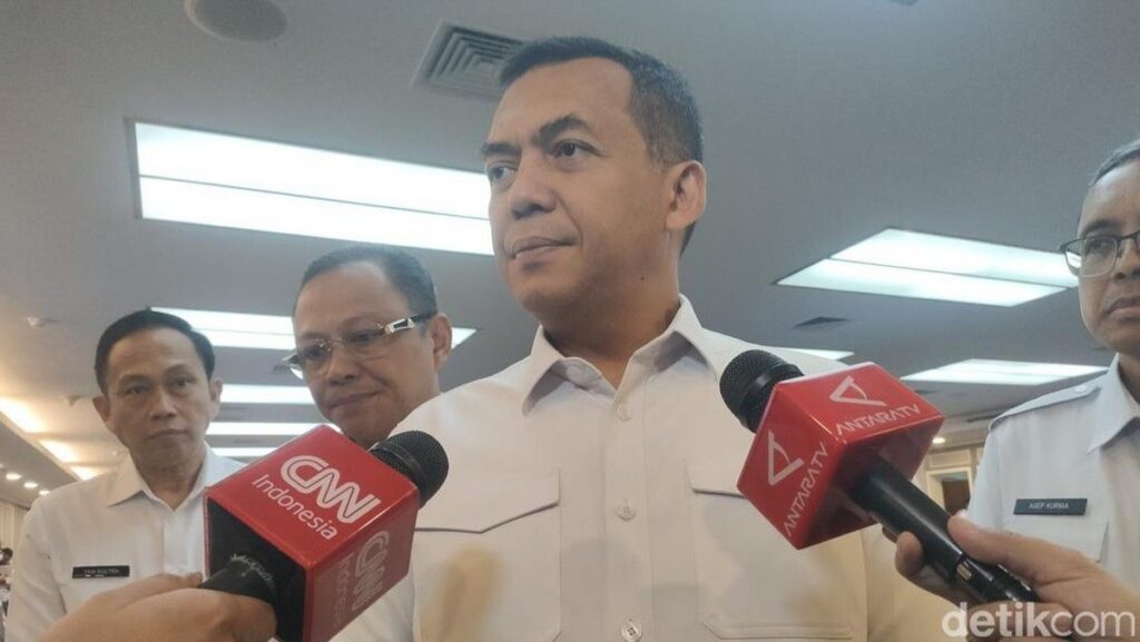 KPK Cari Wakil Menteri Imipas Silmy Karim Terkait OTT Jakarta Barat