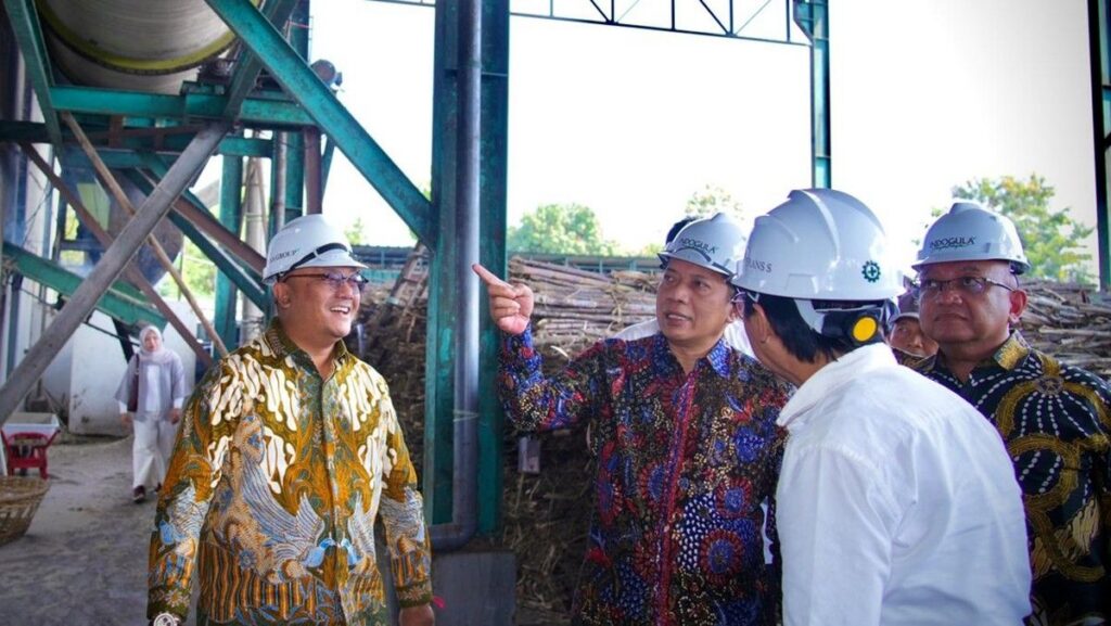 Menteri Koperasi Ferry Juliantono Dorong Penguatan Industri Gula Nasional