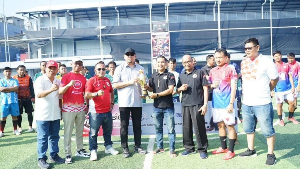 Andre Rosiade Buka Turnamen Mini Soccer JPS Cup 2026 di Padang
