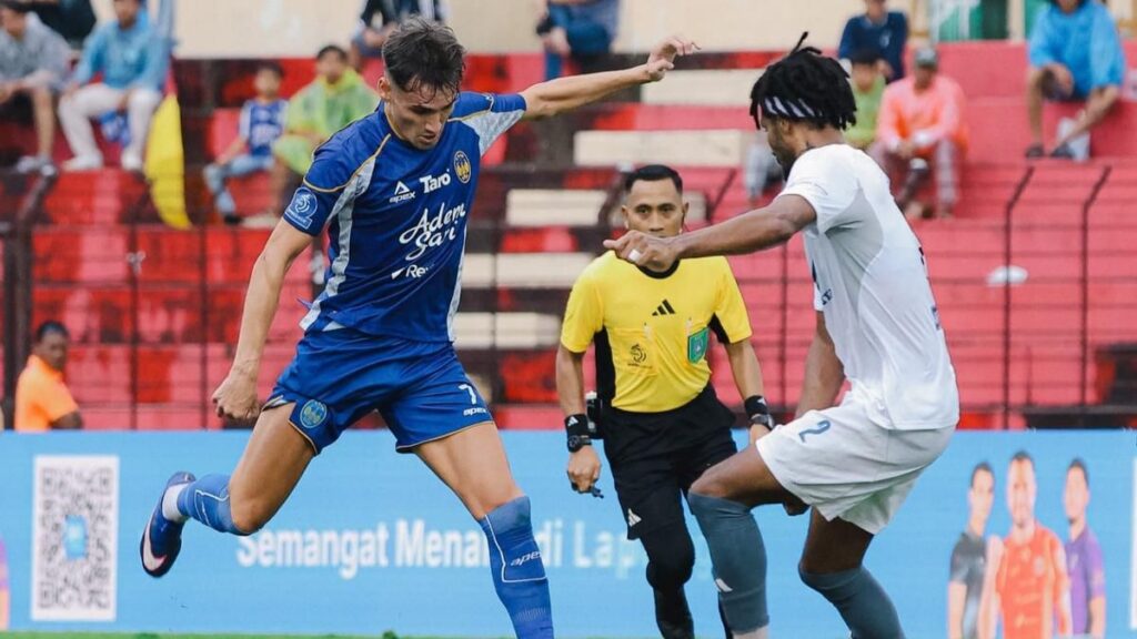 PSIM Yogyakarta Lepas Penyerang Deri Corfe Jelang Super League