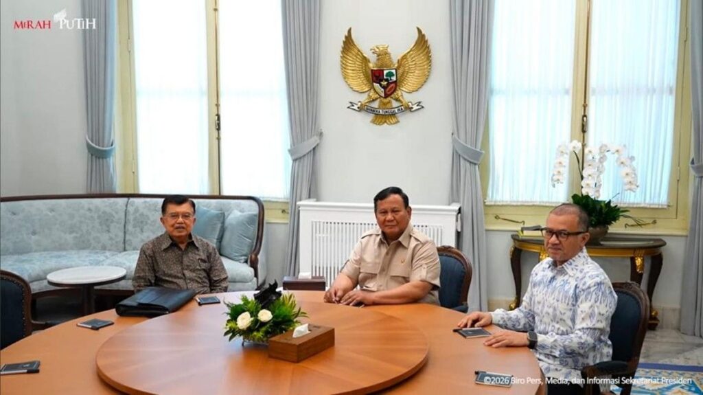 Prabowo Subianto Terima Kunjungan Jusuf Kalla di Istana Merdeka