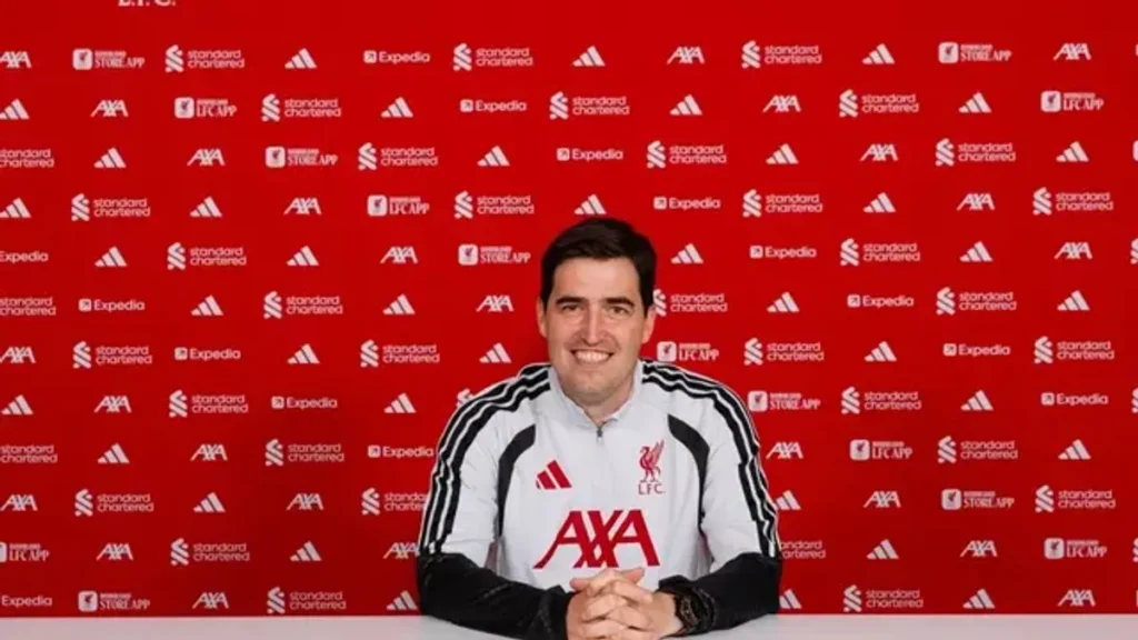 Liverpool Resmi Tunjuk Andoni Iraola Sebagai Manajer Baru