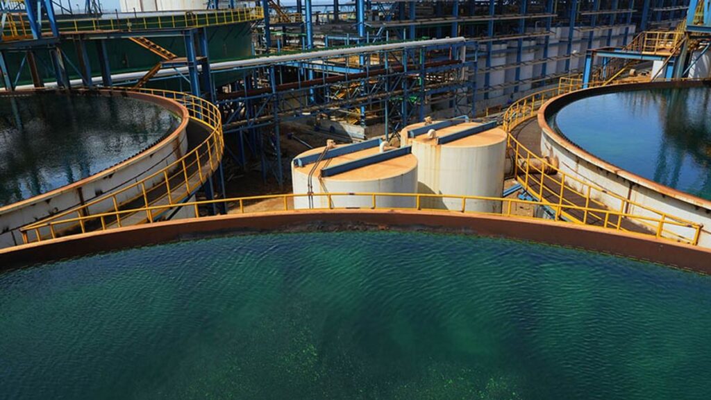 Smelter RKEF Indonesia Kurangi Utilitas Akibat Kelangkaan Bijih Nikel