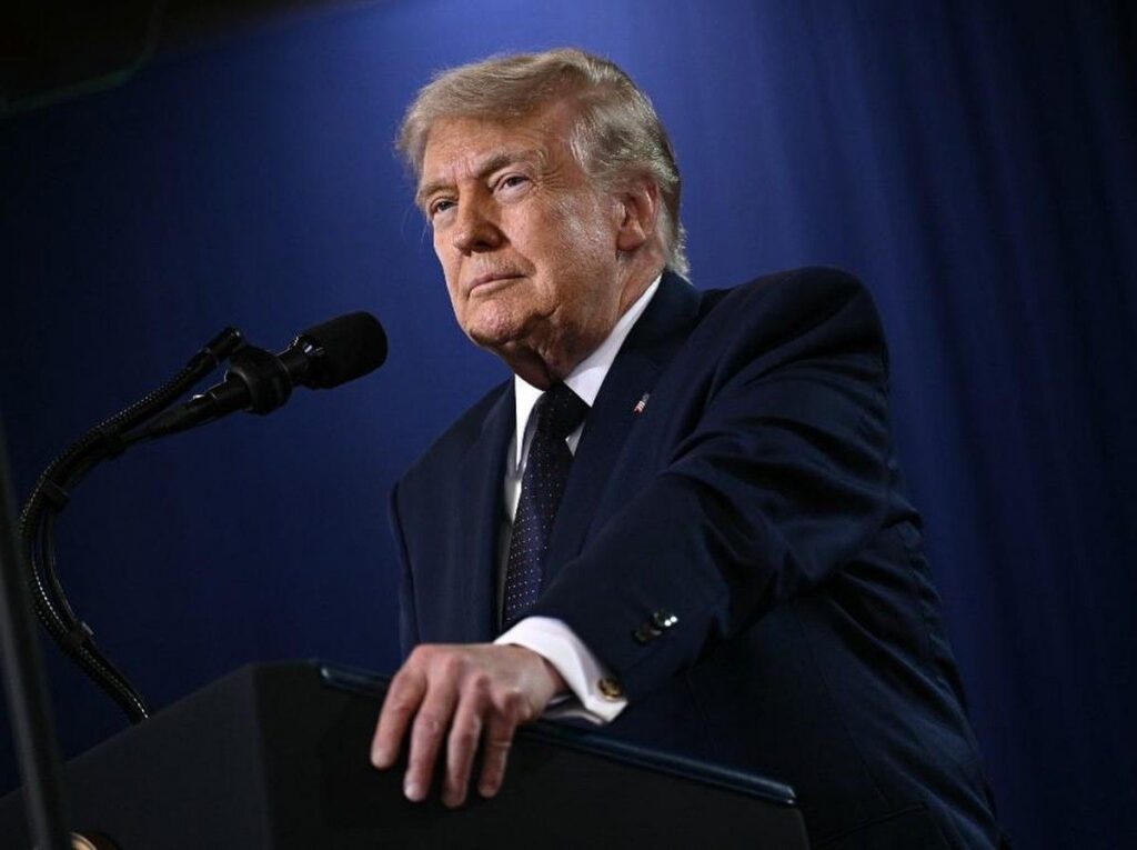 Donald Trump Buka Peluang Temui Pemimpin Tertinggi Iran