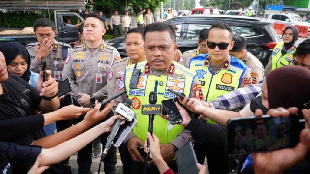 Kakorlantas Polri Benahi Sumbatan Jalan TB Simatupang Jelang Operasi Patuh 2026
