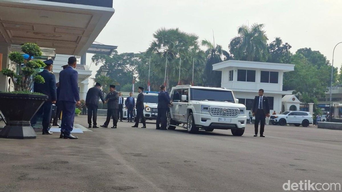Prabowo Subianto Hadiri Persemayaman Ryamizard Ryacudu di Kemhan