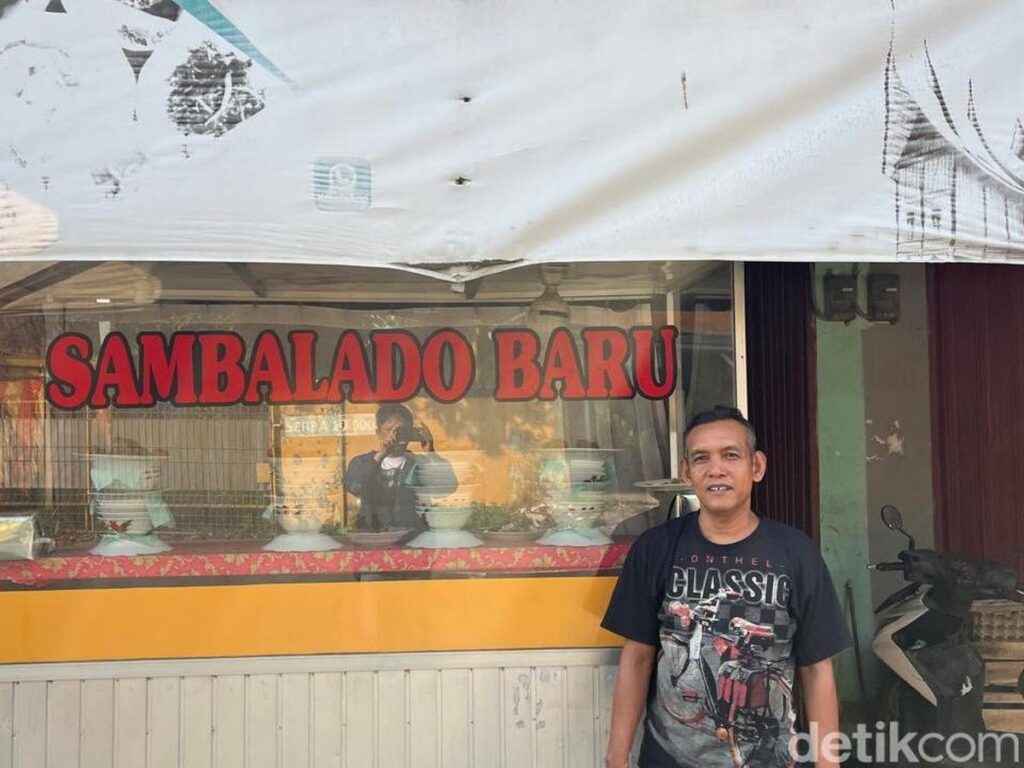 Kisah Perantau Padang Merintis Warung Nasi Padang Sambalado Baru
