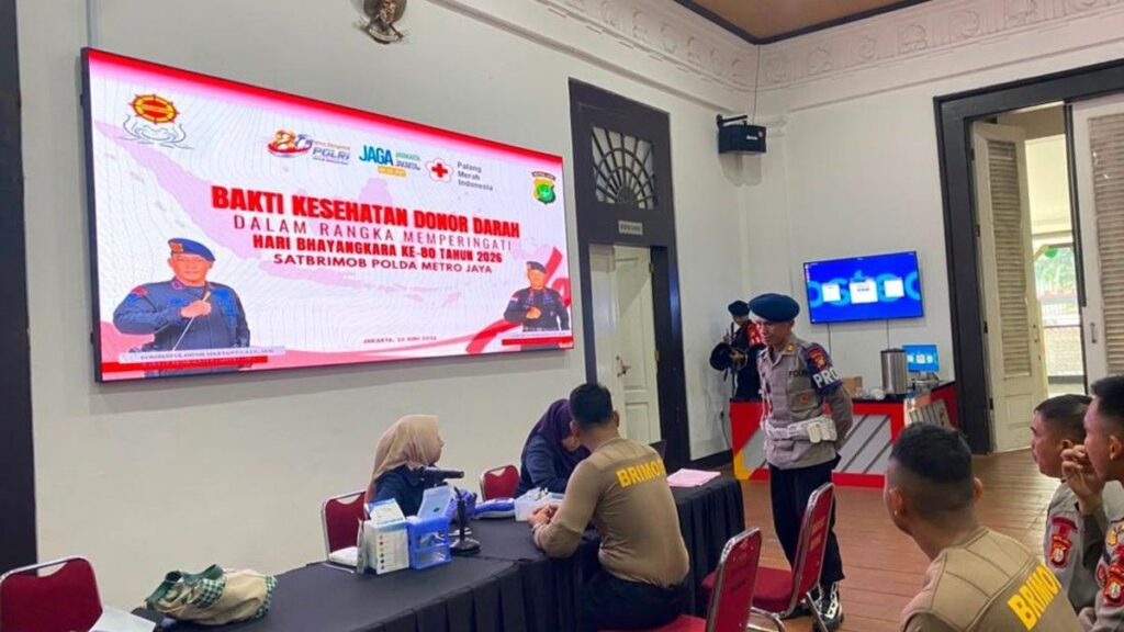 Brimob Polda Metro Jaya Gelar Donor Darah Peringati Hari Bhayangkara