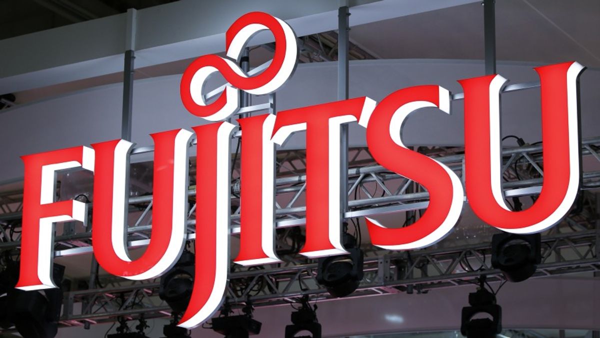 Fujitsu Luncurkan Ponsel Pintar Tangguh Arrows Alpha 2