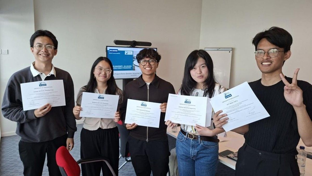 Farih Muhammad Lulusan Binus University Torehkan Prestasi di Lima Negara