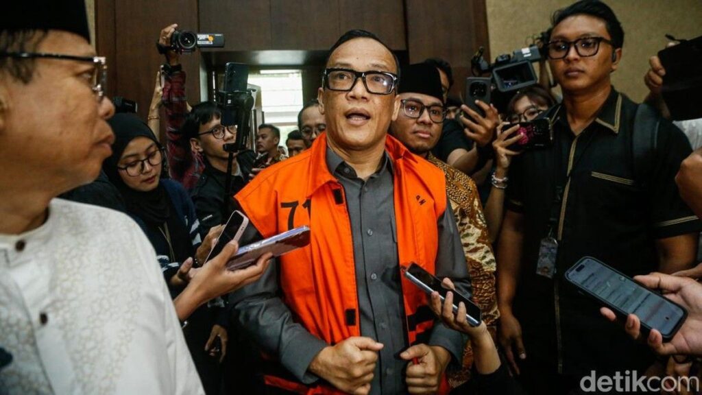 Hakim Vonis Immanuel Ebenezer 4,5 Tahun Penjara Kasus Suap K3