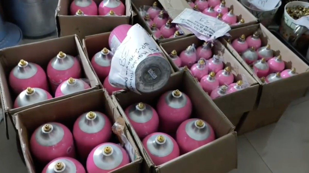 Bareskrim Ungkap Modus Peredaran Gas N2O Whip Pink di Jakarta