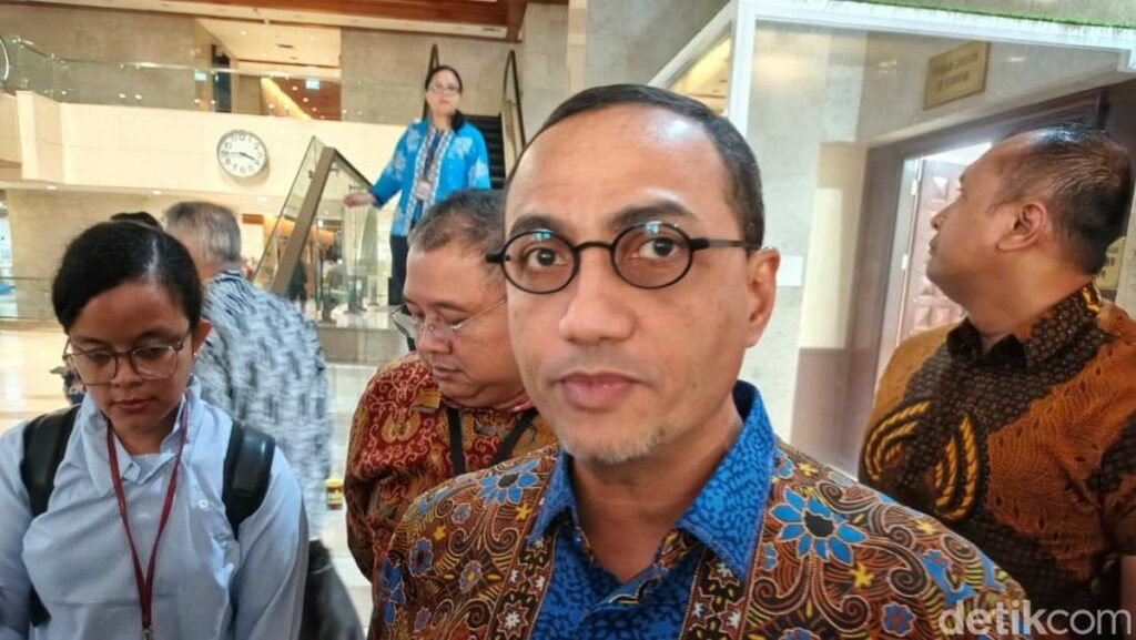 OJK Respons Potensi Arus Keluar Modal Asing Rp 3,6 Triliun