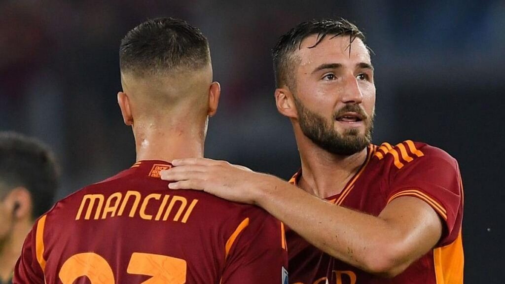 AS Roma Perpanjang Kontrak Tiga Pemain Senior Giallorossi