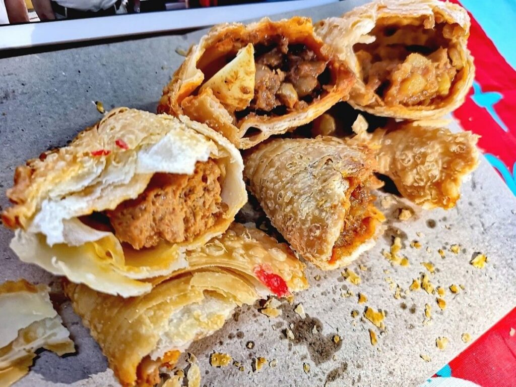 Pembeli Salah Bayar Karipap Rp2,7 Juta di Singapura Dicari Pemilik Kedai