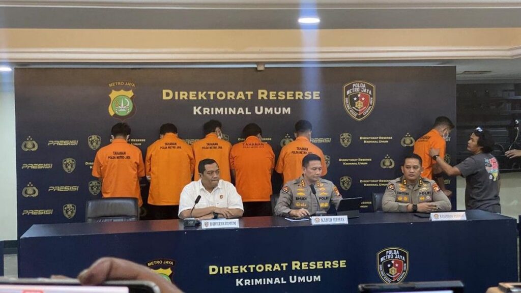 Polda Metro Jaya Tangkap Delapan Sindikat Buzzer Berita Bohong