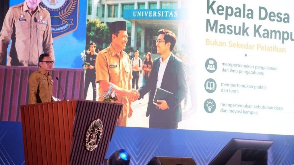 Kemendagri Tingkatkan Kompetensi 434 Kepala Desa Melalui Program Kuliah di UI