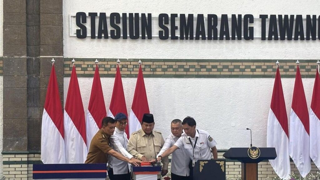 Presiden Prabowo Subianto Meresmikan Pemugaran Stasiun Semarang Tawang