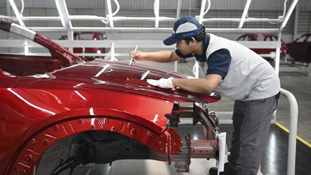 PT Eurokars Motor Indonesia Resmikan Perakitan Mazda di Bogor