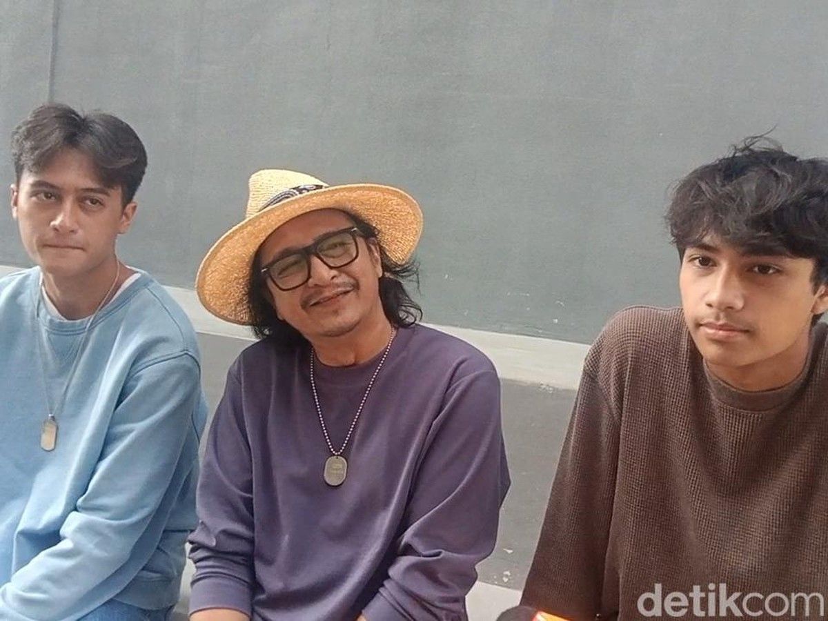 Andy /rif Pilih Jadi Teman Bagi Anak dan Sering Diejek Saat Coba Tren Gen Z